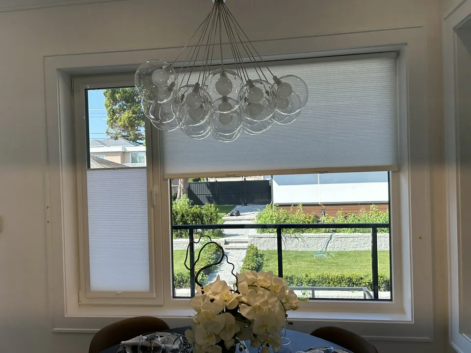 Privacy with daylight above